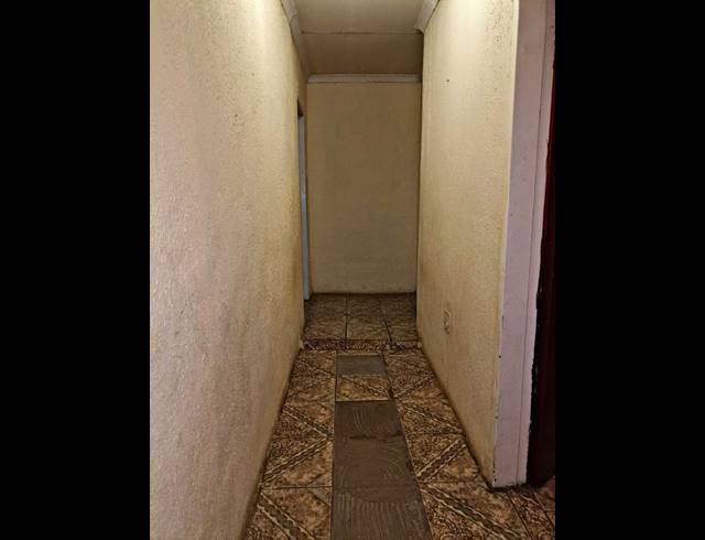 4 BEDROOM HOUSE FOR SALE IN PHILLIP NEL PARK